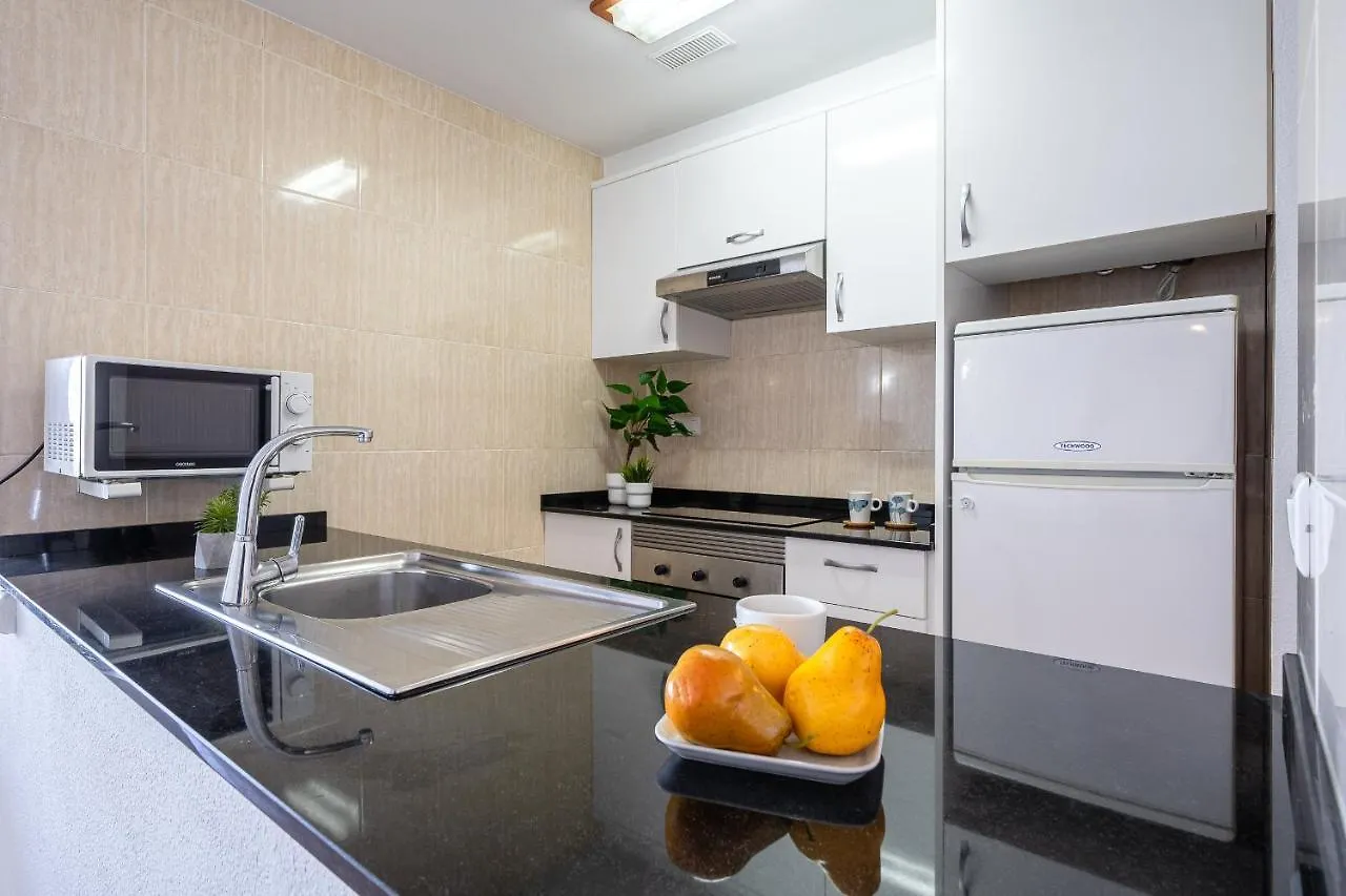 Alea Rentals - Los Juncos La Pineda Apartment
